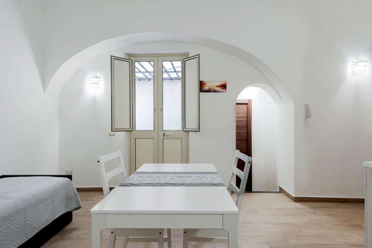 Trinita' 57 Apartments By Wonderful Italy Catane Extérieur photo
